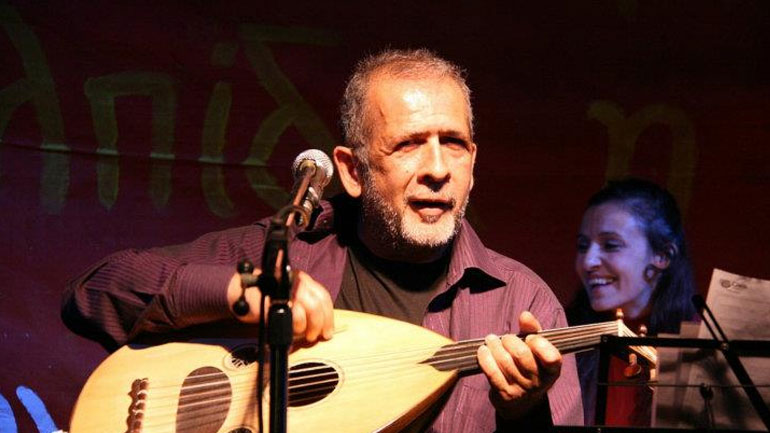 Πέθανε ο δεξιοτέχνης του μπουζουκιού Χρήστος Κωνσταντίνου